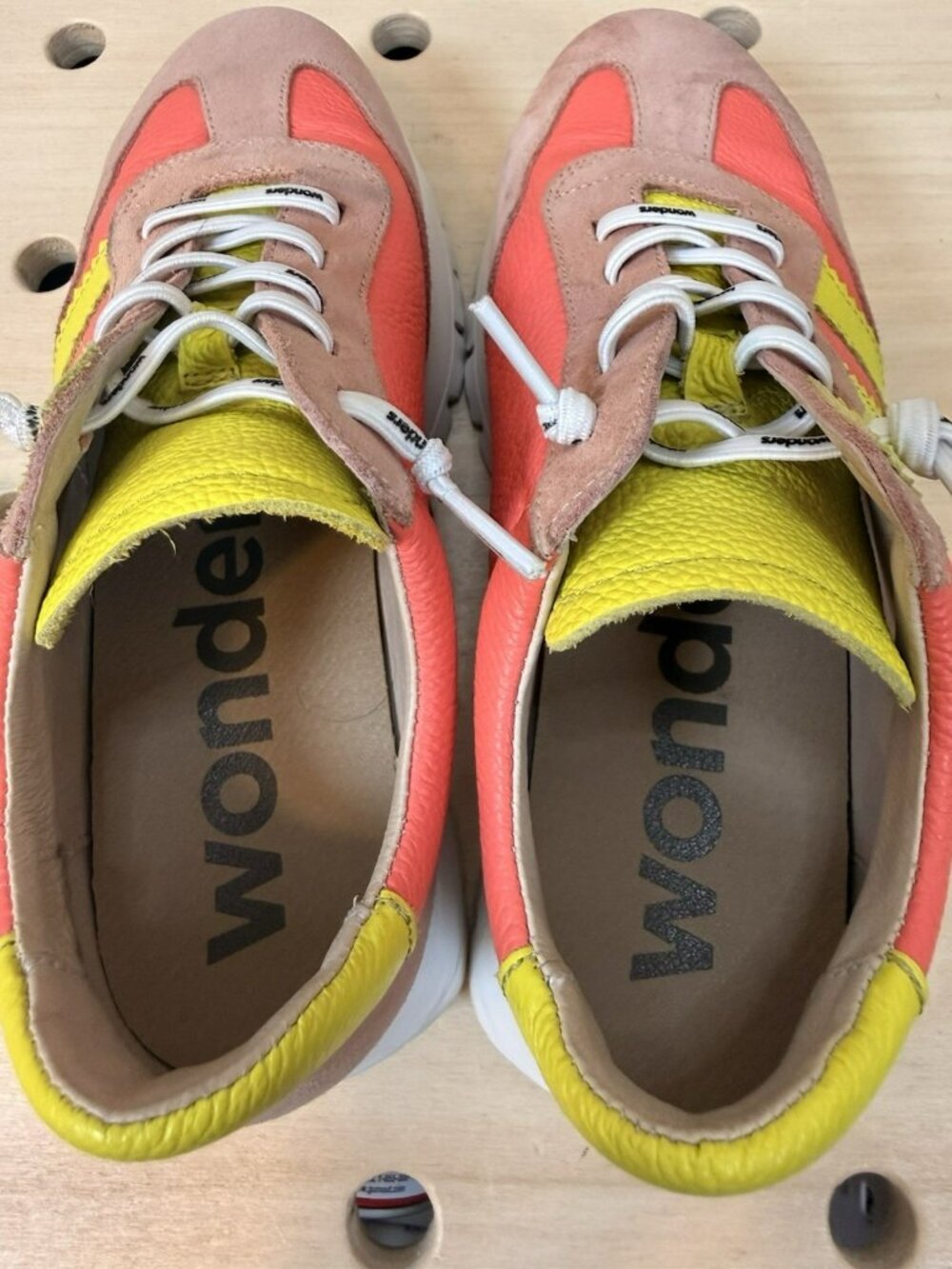 $250 Wonders Racing Coral Combo Racers Running Shoes Leather Wondersfly Gel - Picture 7 of 11